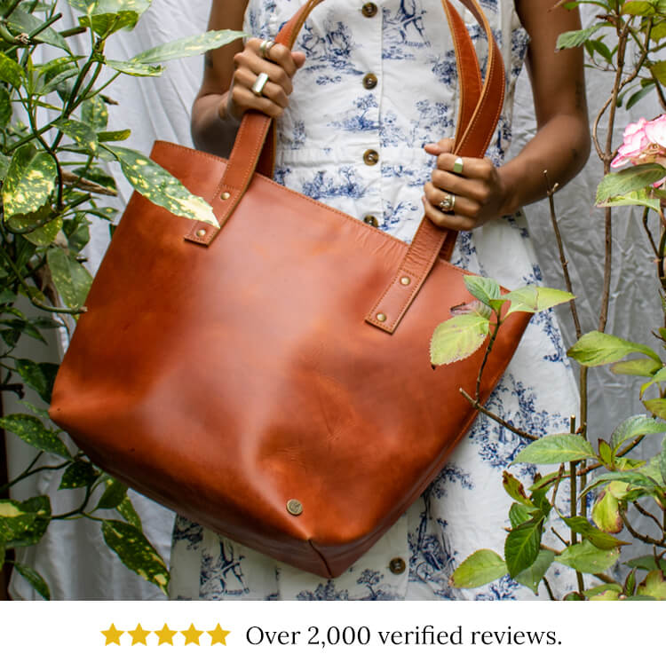 The Circle Handbag | Clutch Bag - Leather Clutch Hand Bag - Women Messenger  Bag with Circular Handle | Shoulder Bag | Crossbody Bag - ClutchToteBags.com